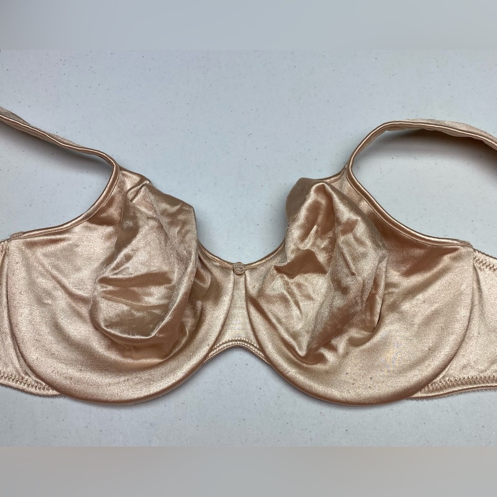 Wonderbra TAN Satin Soft cup, 36DD. *P1035
